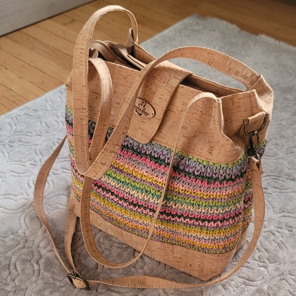 Vegan cork and raphia shoulder purse